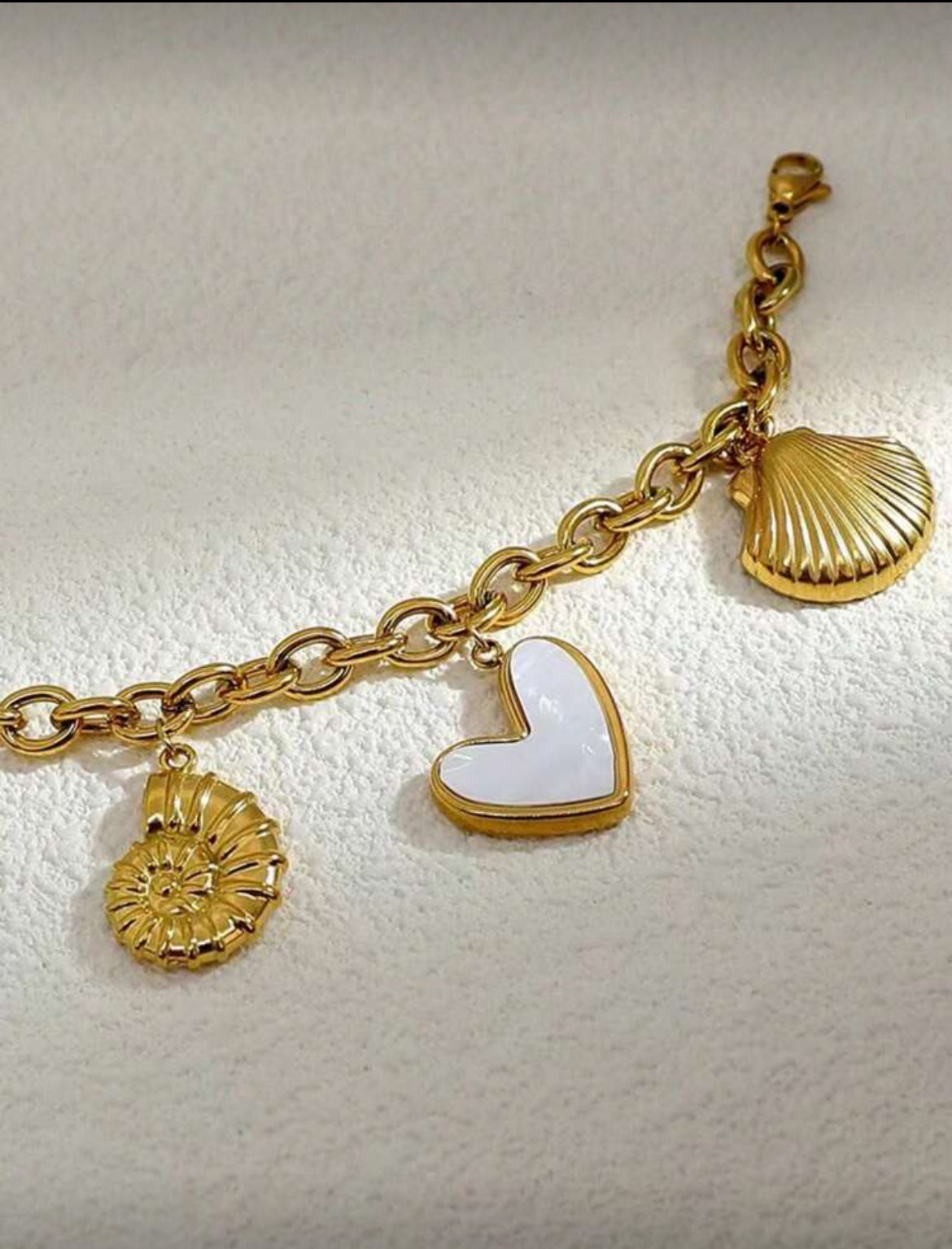 Serapha heart bracelet