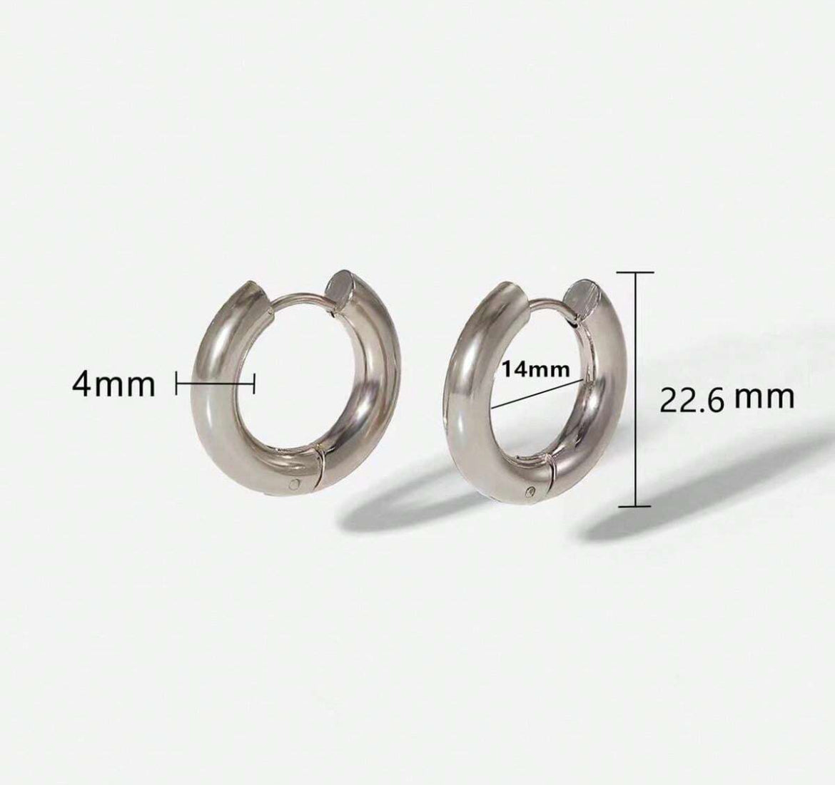 Felicity Pearl Earrings