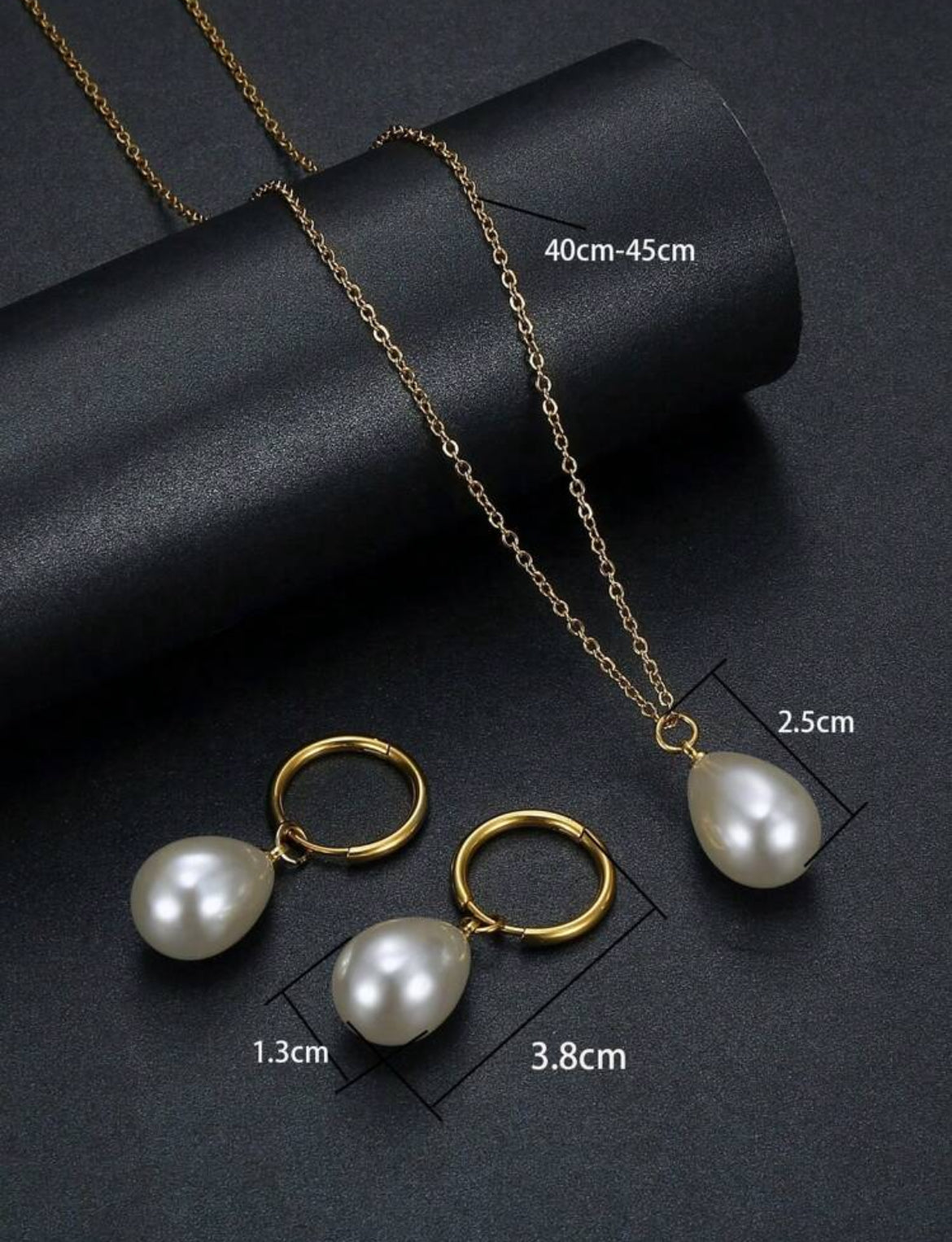 Pearlora 18K gold plated necklace and earrings set