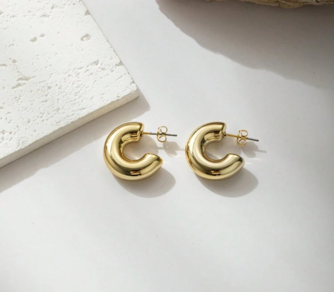 Summer babe luxury gold earrings