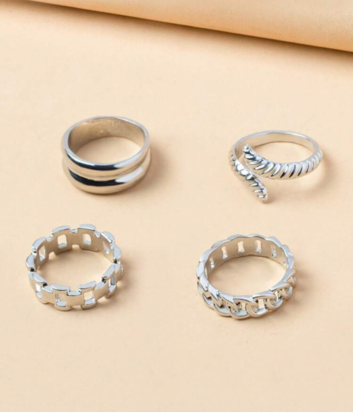 Ellen Rings 4pc set