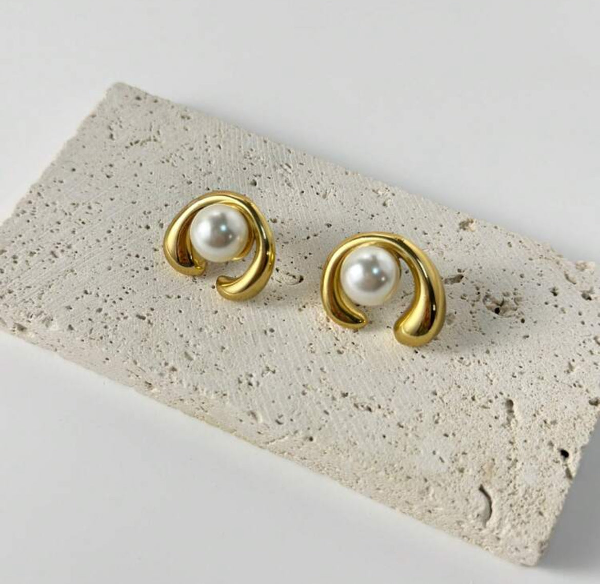 "Crystal Cascade Pearl earrings "