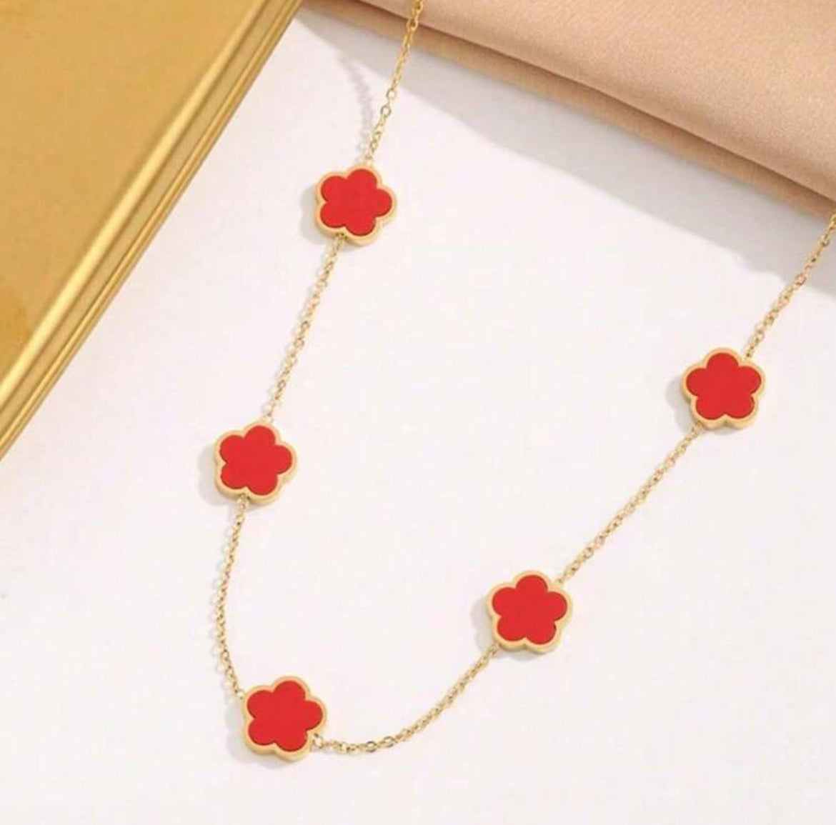 Alisha Stainless Steel clover necklace