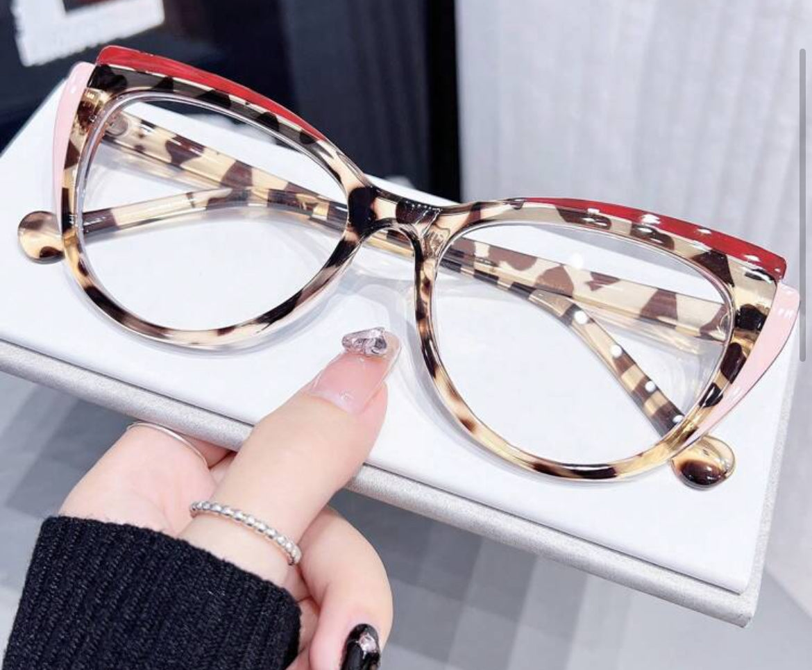 Lini Cat Eye glasses