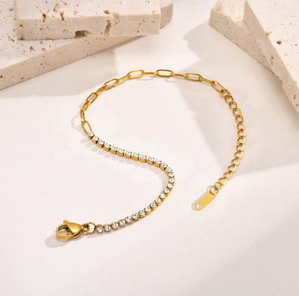 18K gold plated Splice bracelet