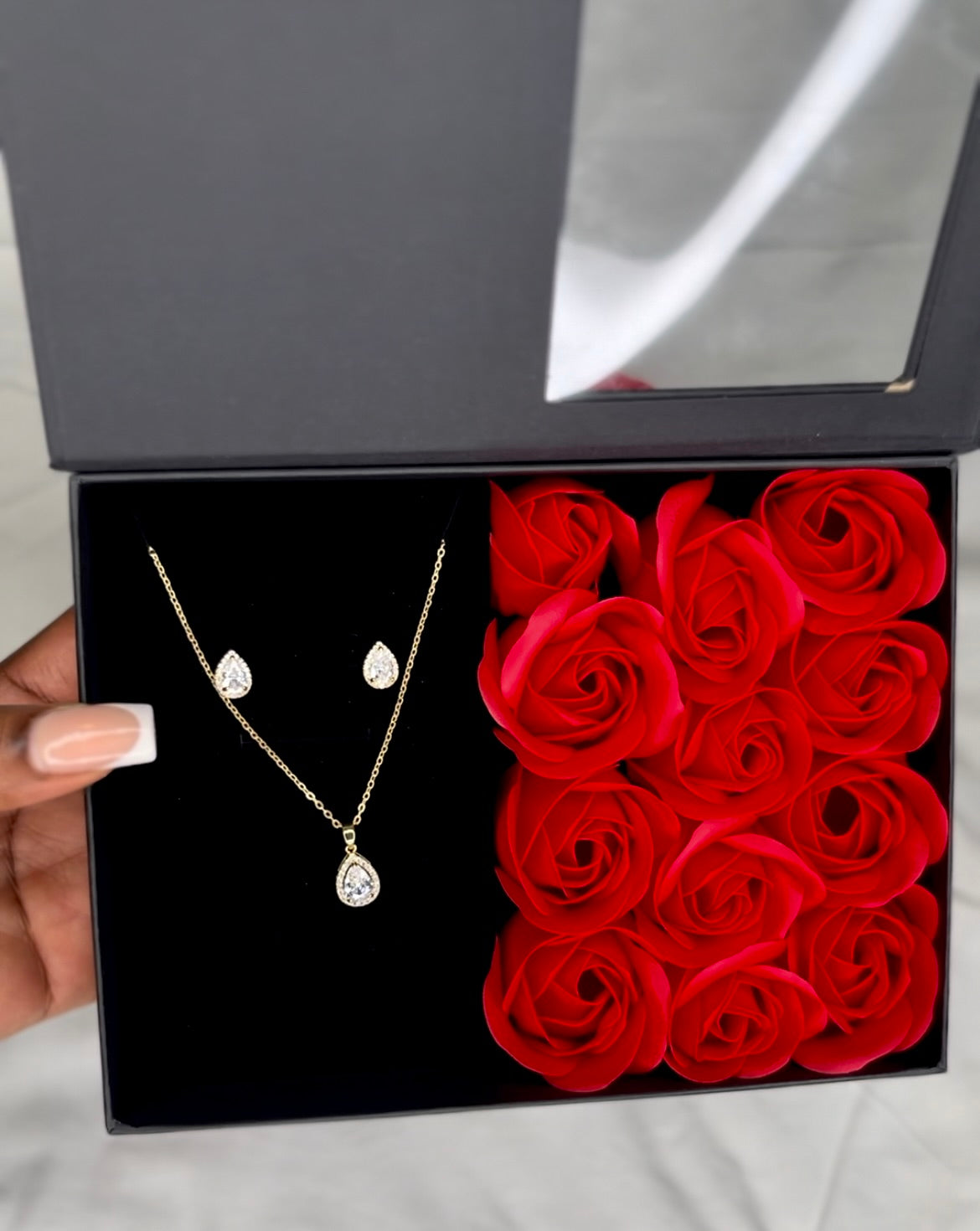 Love is gold set