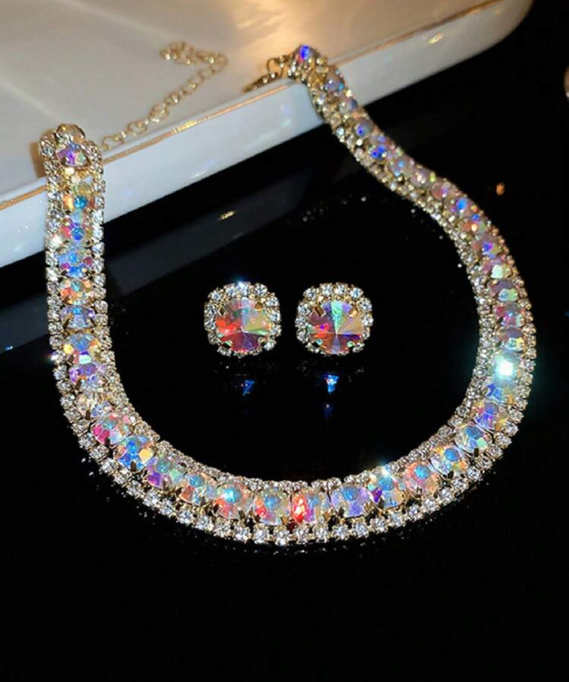 Crystal Ale Necklace Set