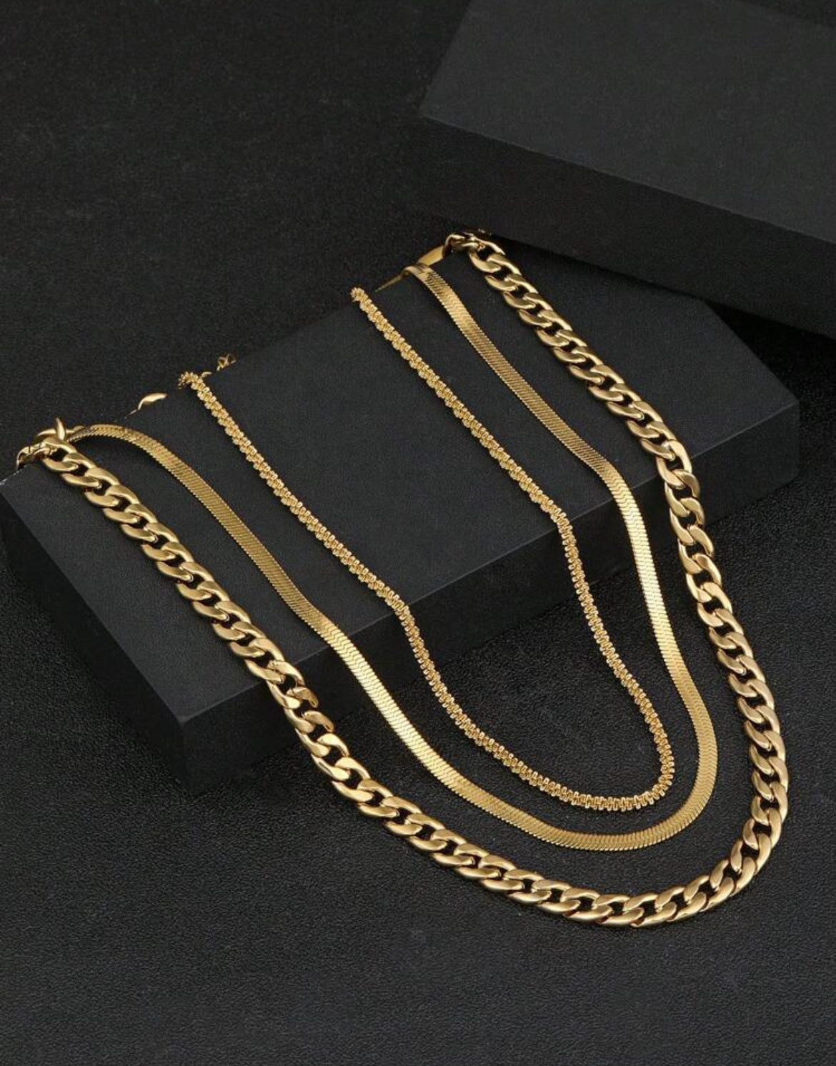 Munu 3pc stainless steel necklace set