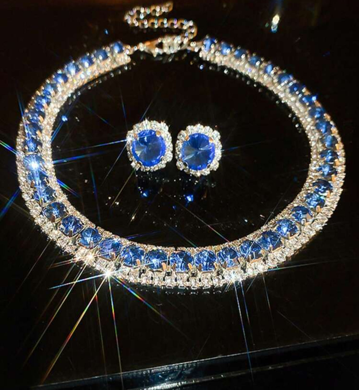 Crystal Ale Necklace Set