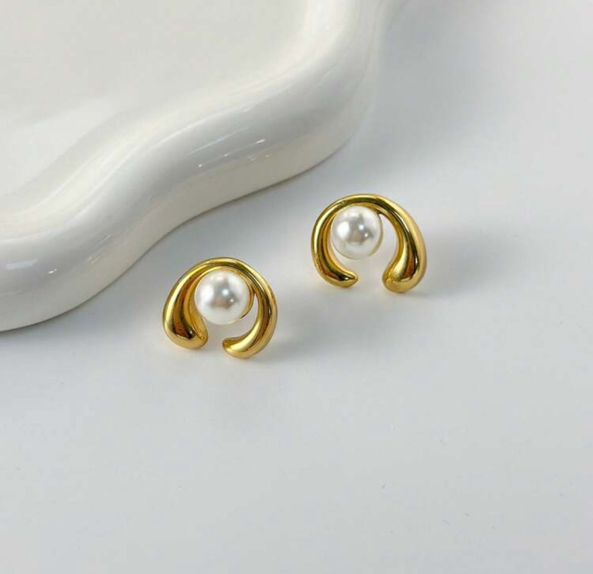 "Crystal Cascade Pearl earrings "