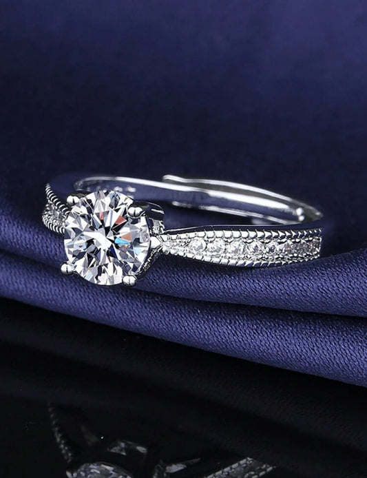 Lola Diamond Ring