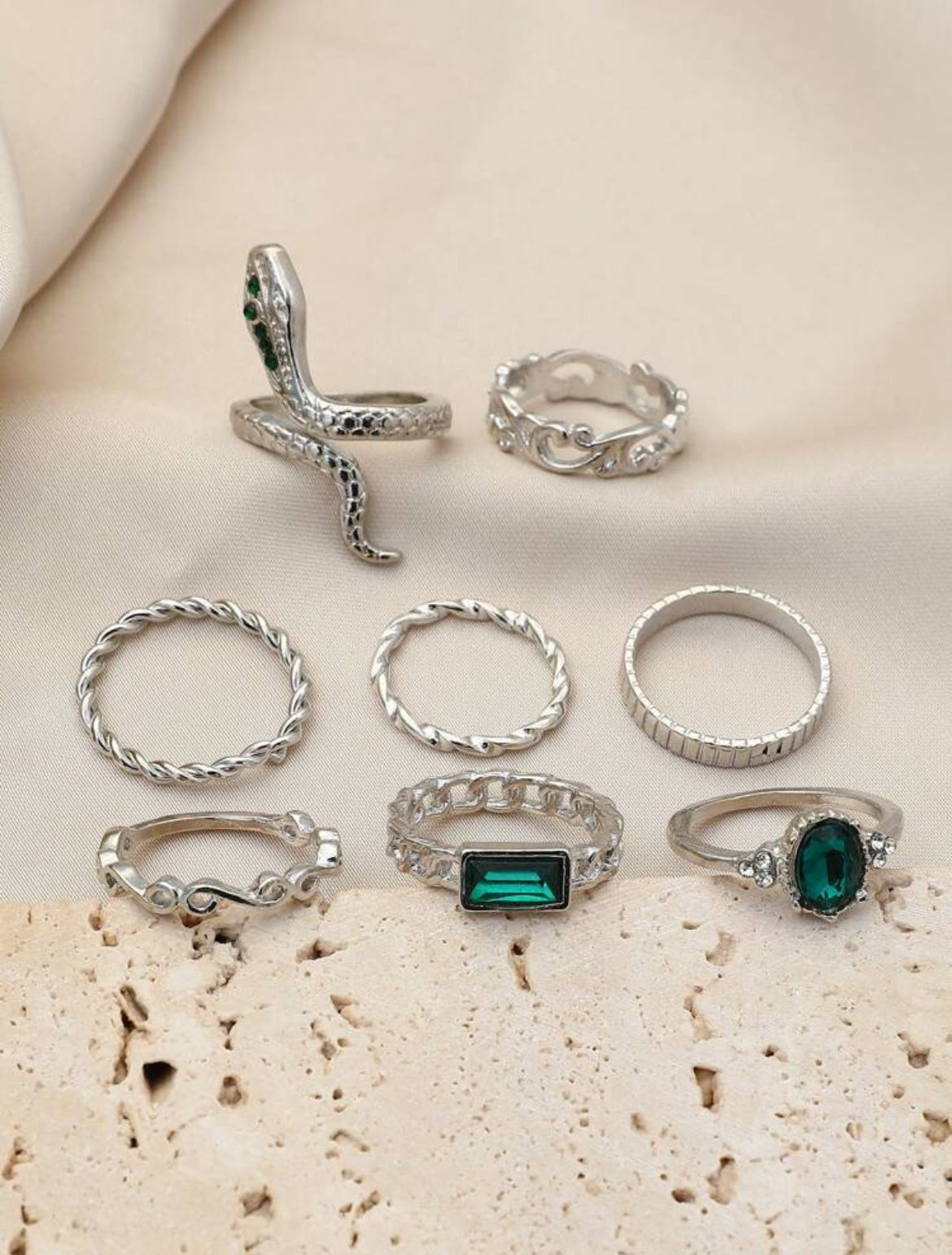 8pc emerald ring set