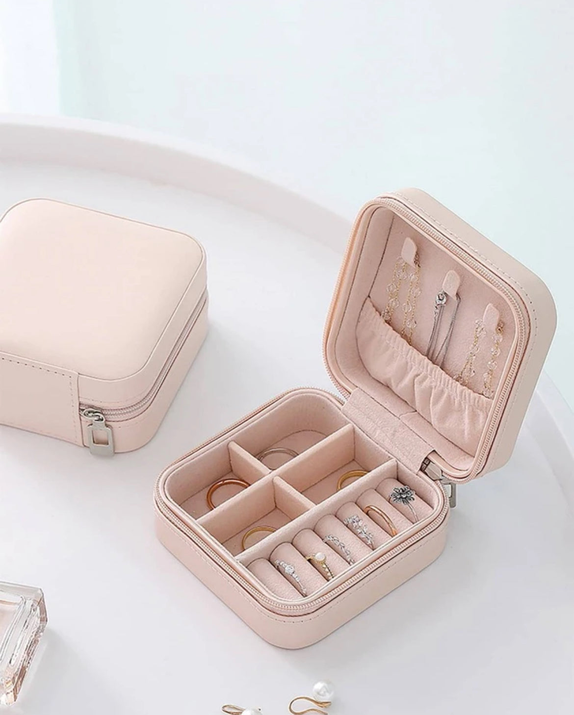 Portable Jewelry Box