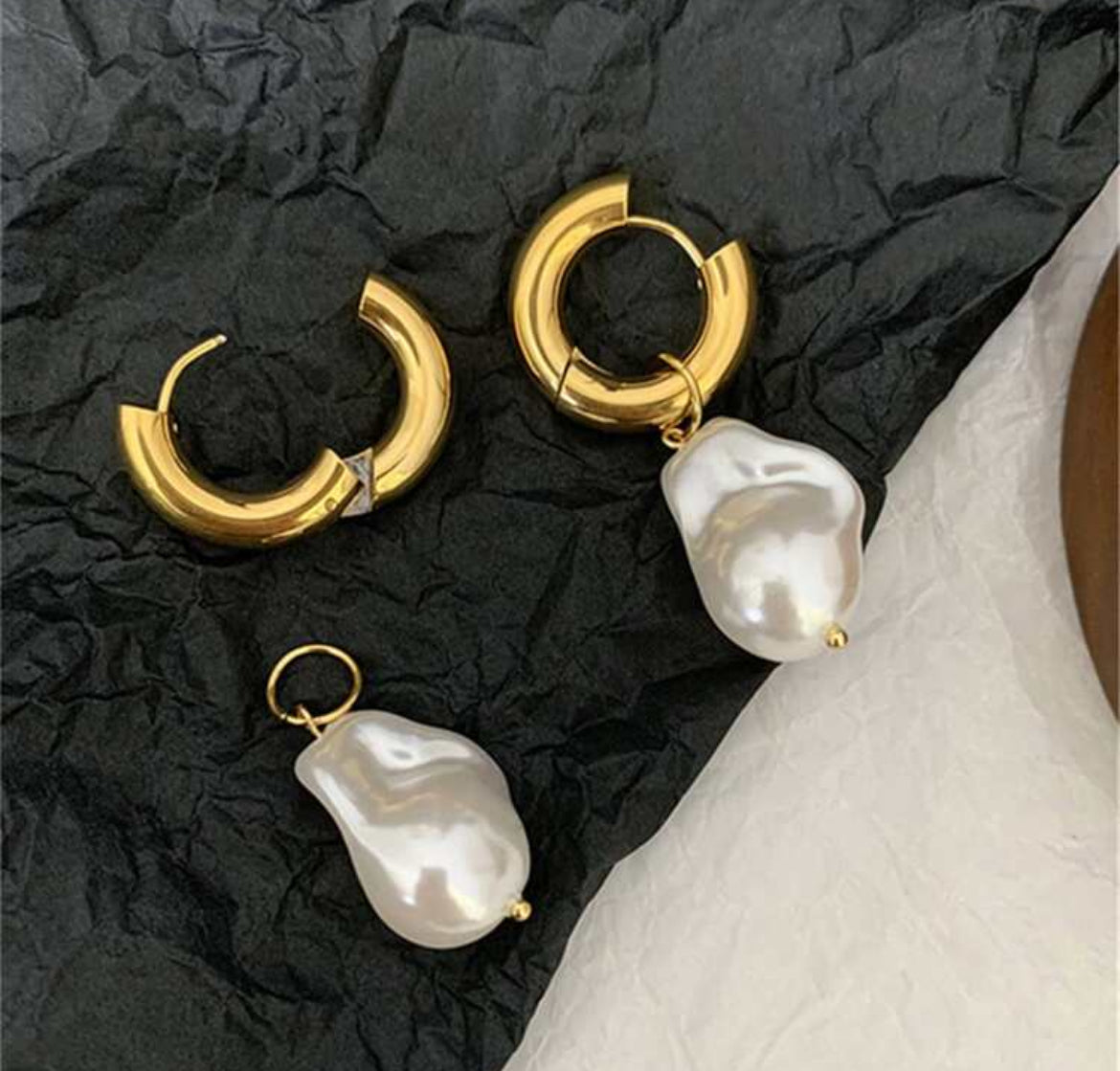 Felicity Pearl Earrings