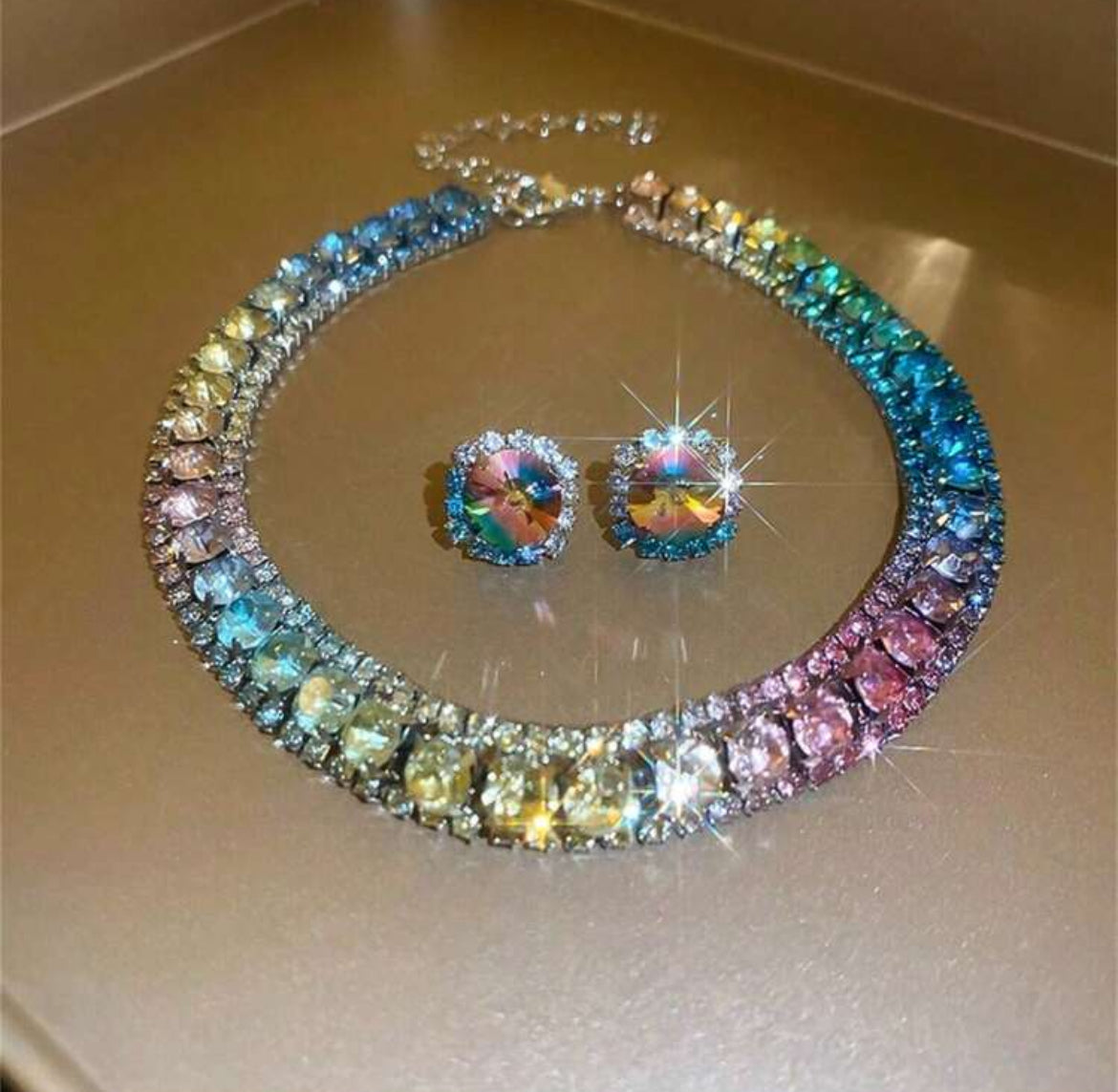 Crystal Ale Necklace Set