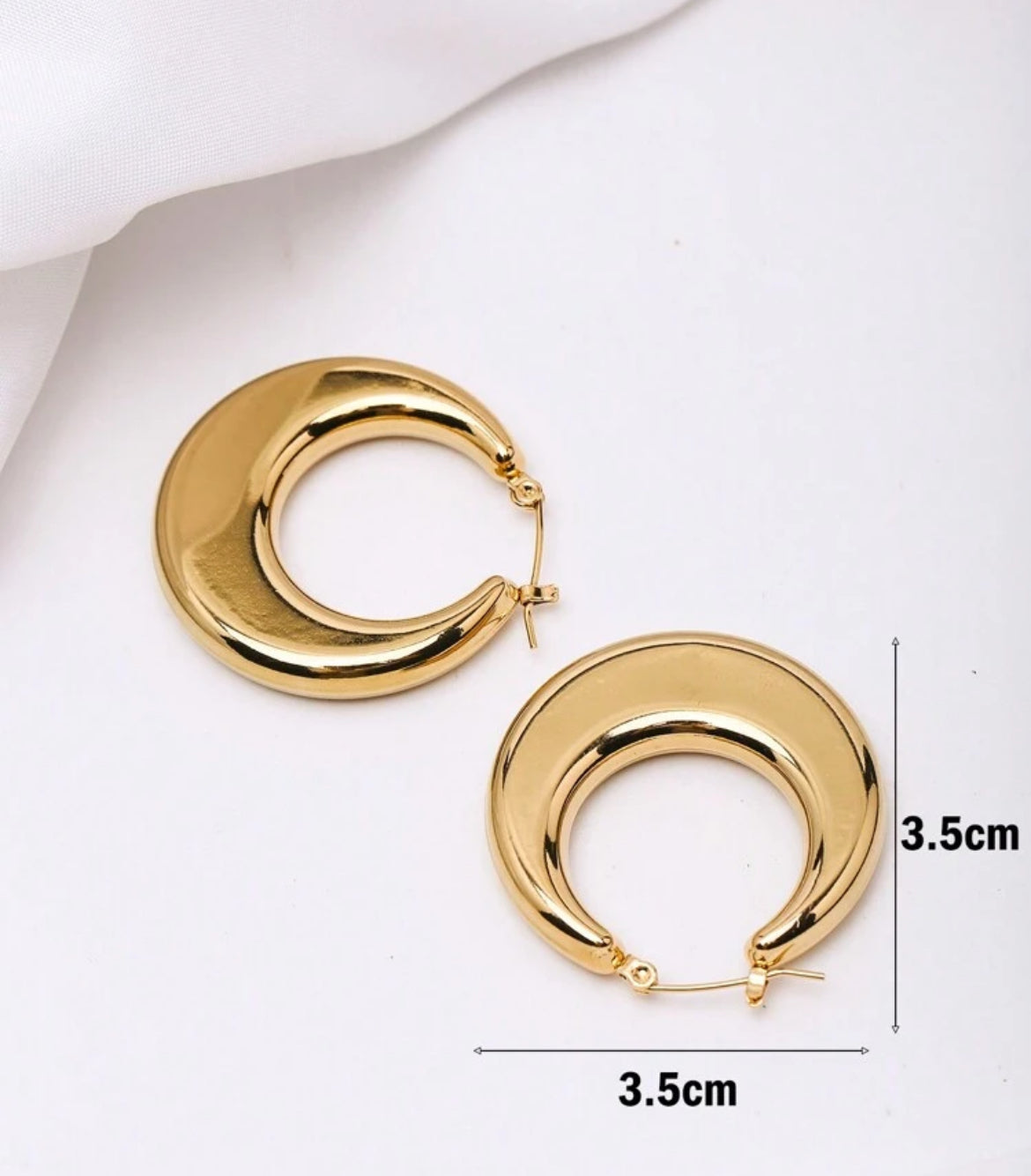 Moon 18k gold plated earrings