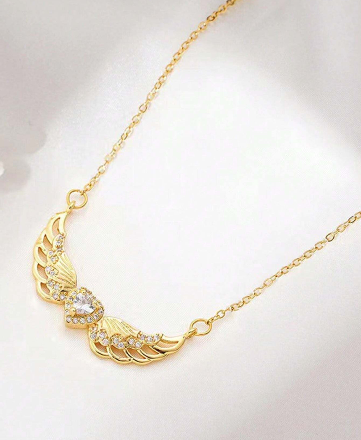 Kamila Angel Wings necklace