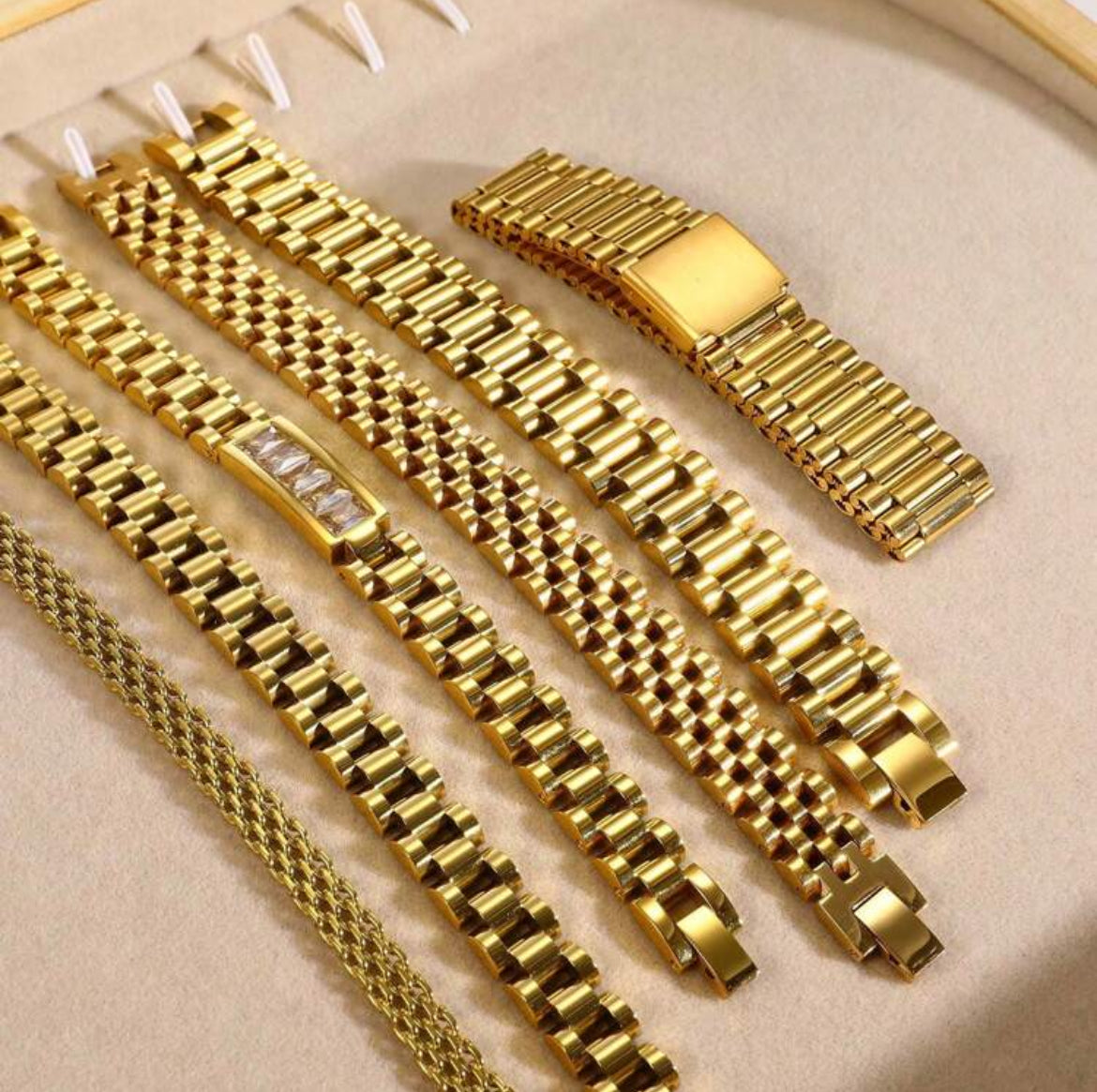 18K Gold Amina Bracelets