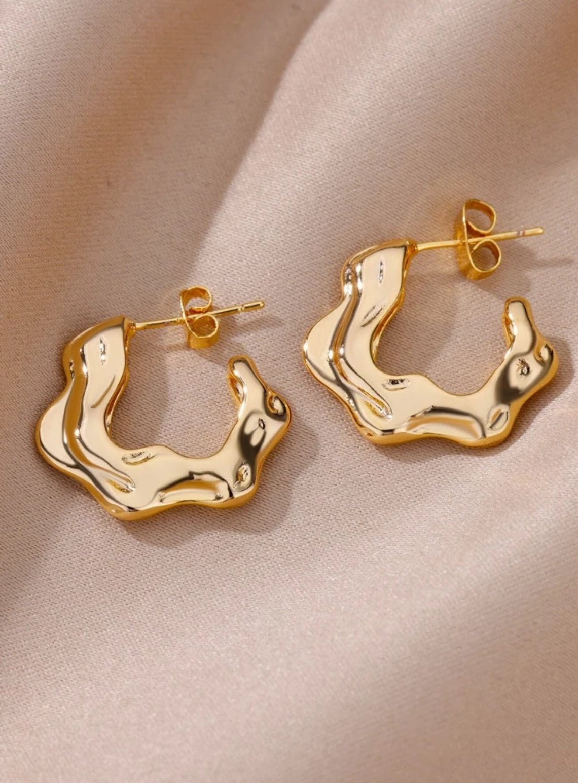 Rocky Wave earrings