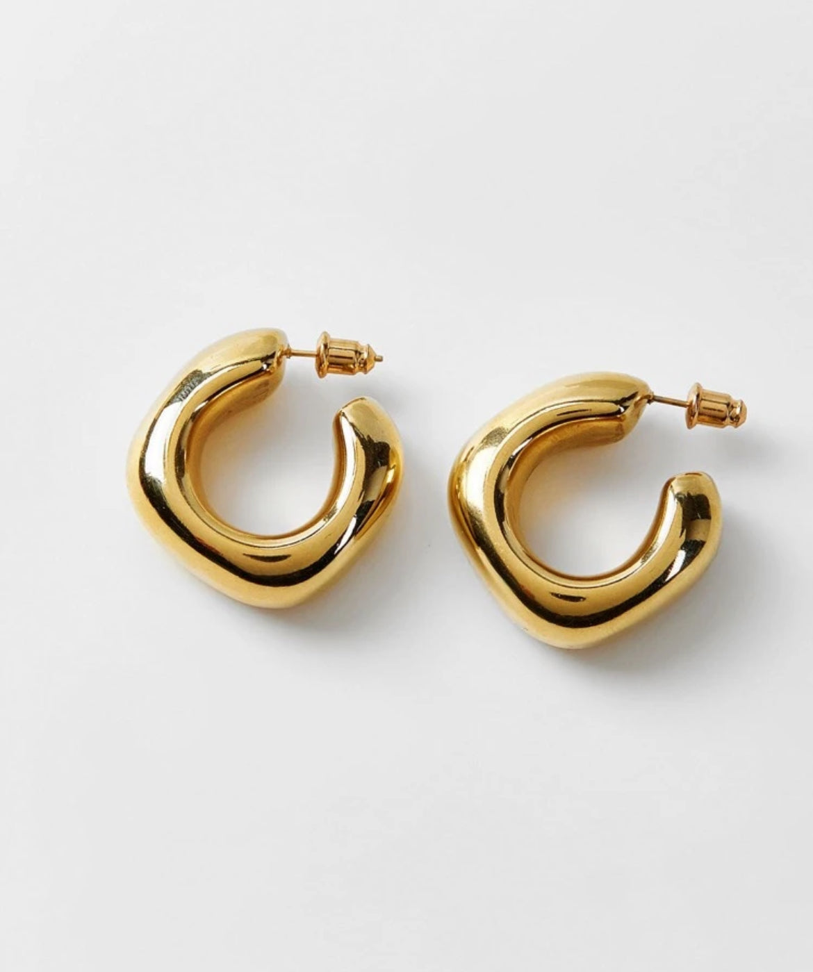 Prim Quality Hoop Earrings