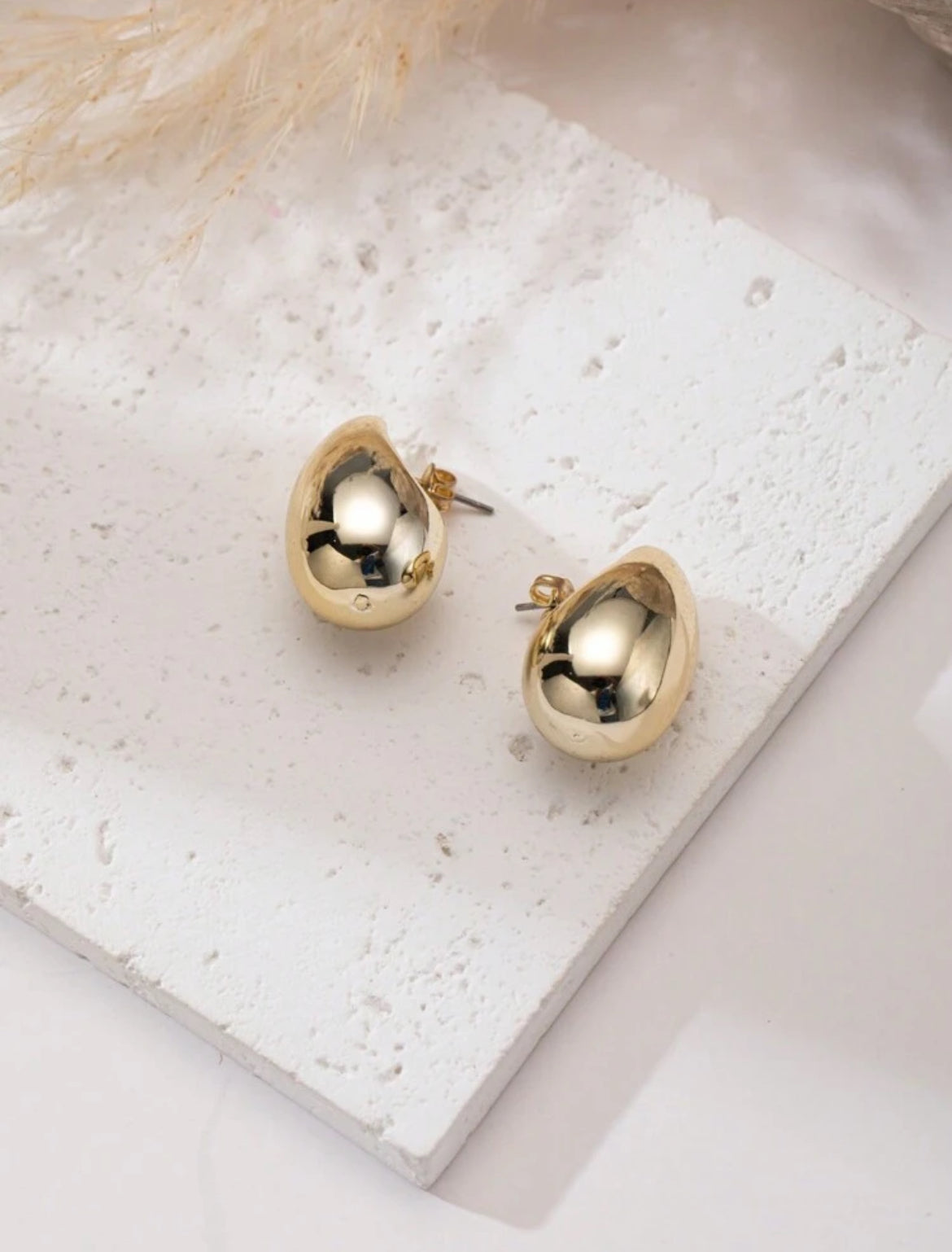 Opal Essence earring set