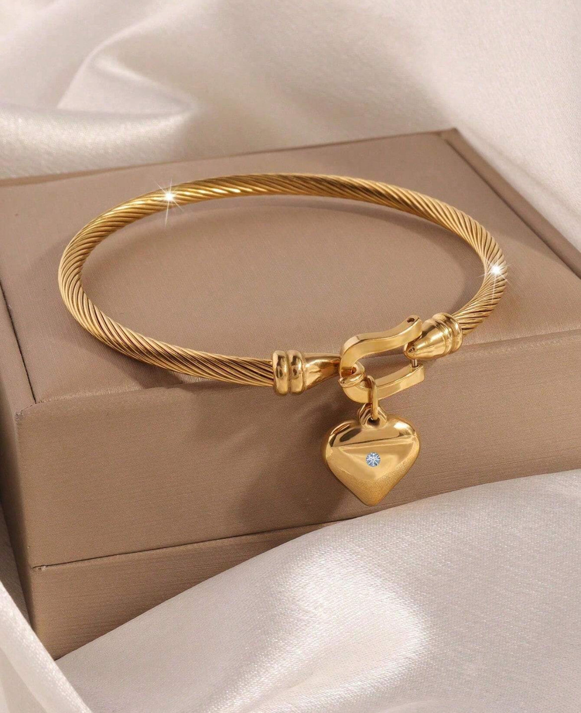 Luxury stainless steel star heart bracelet