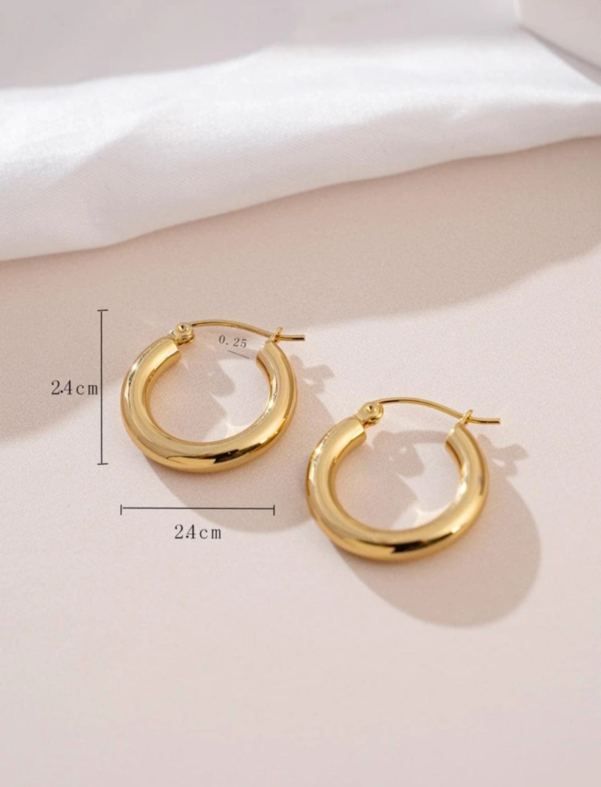 Golden hour hoop earrings
