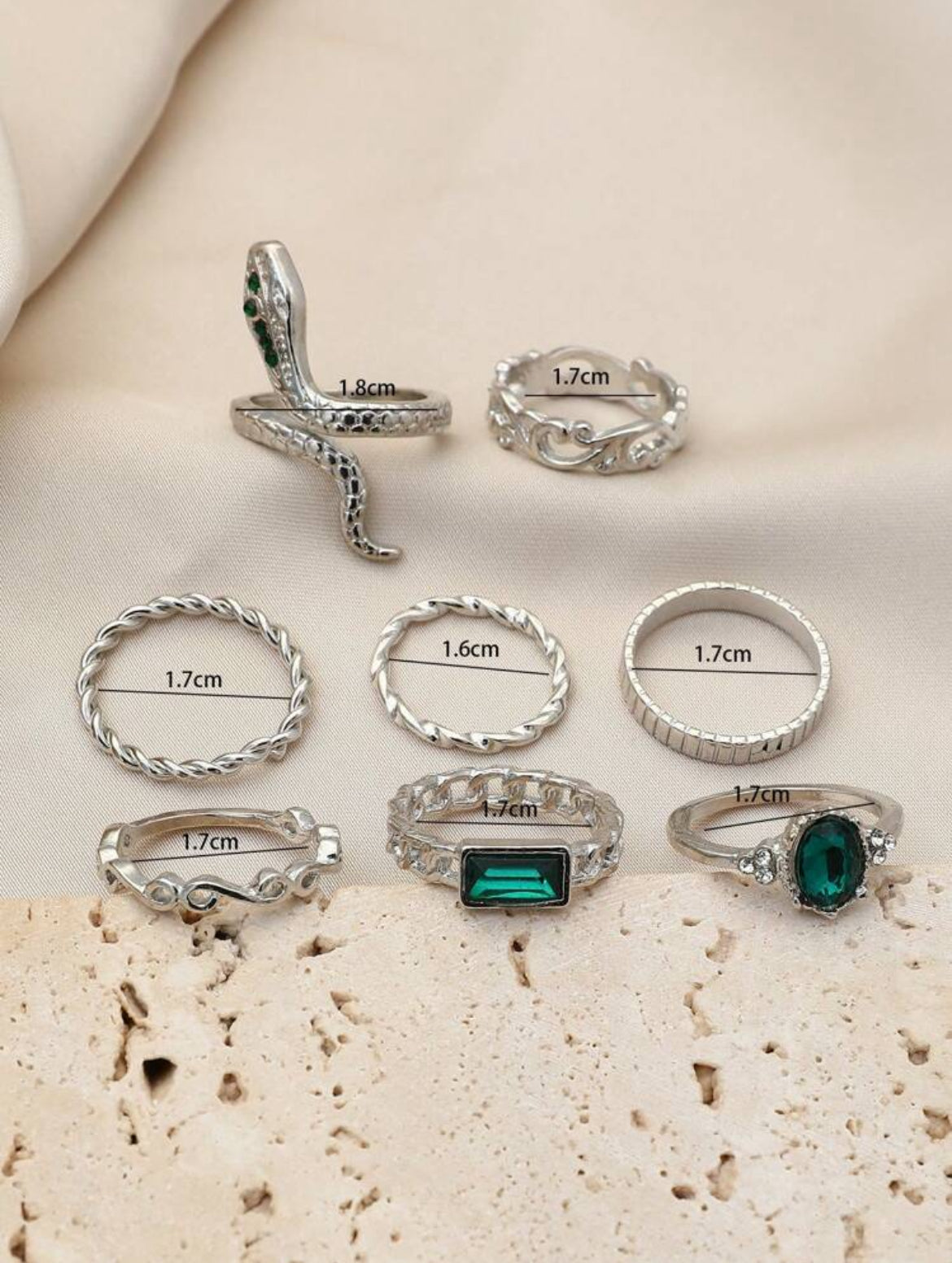 8pc emerald ring set