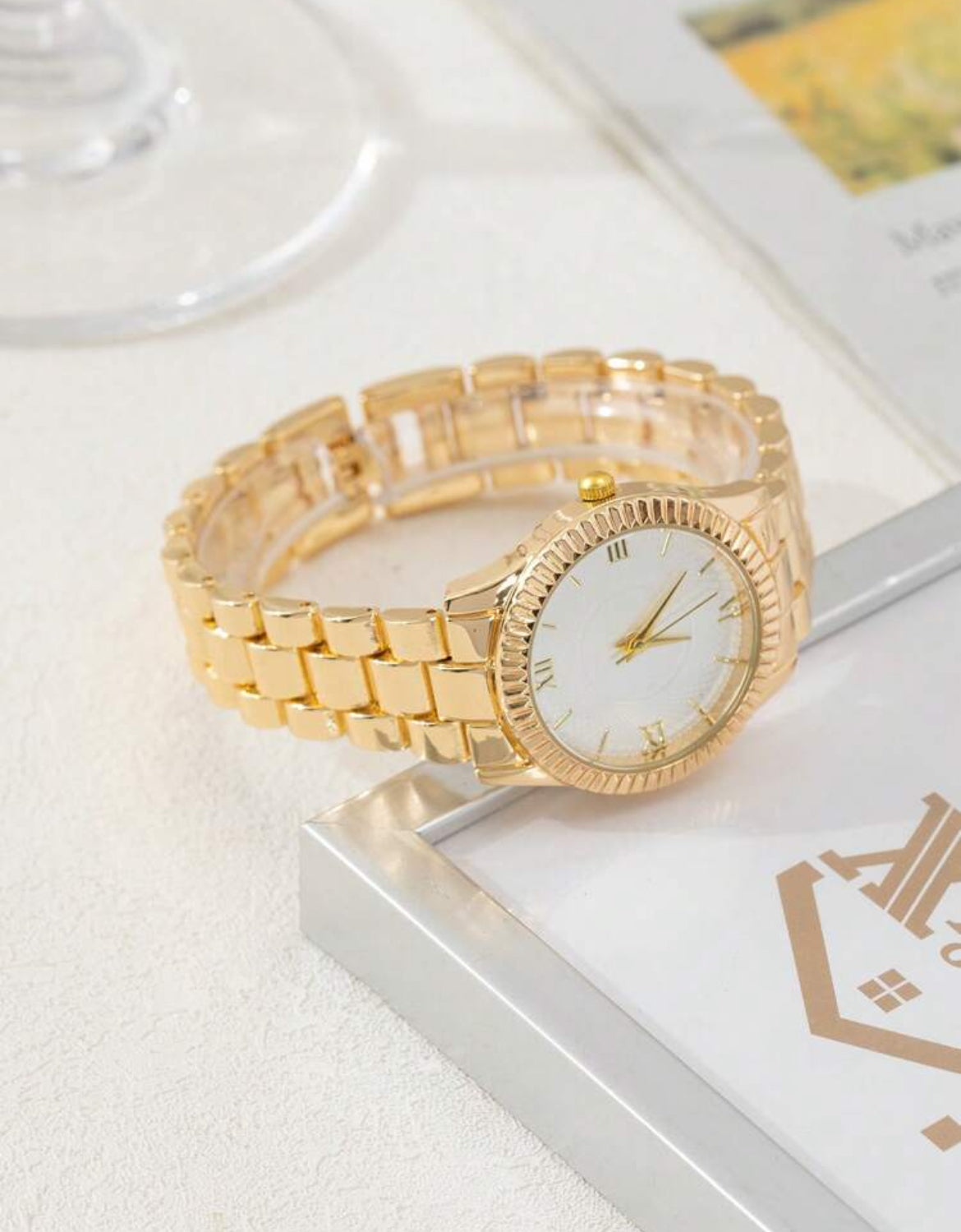 Ladies elegant stainless steel watch