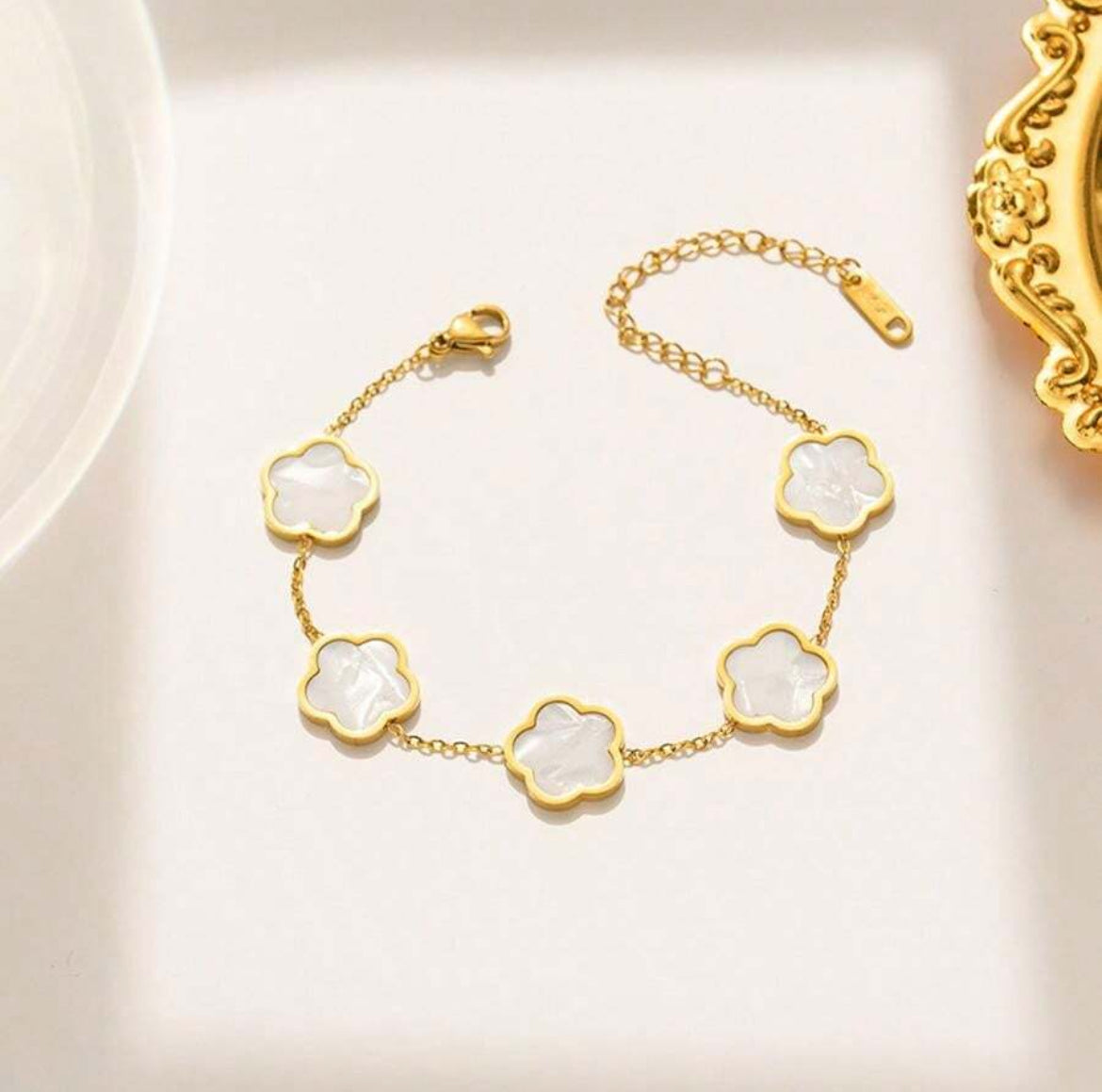 French classic clover jewelry set