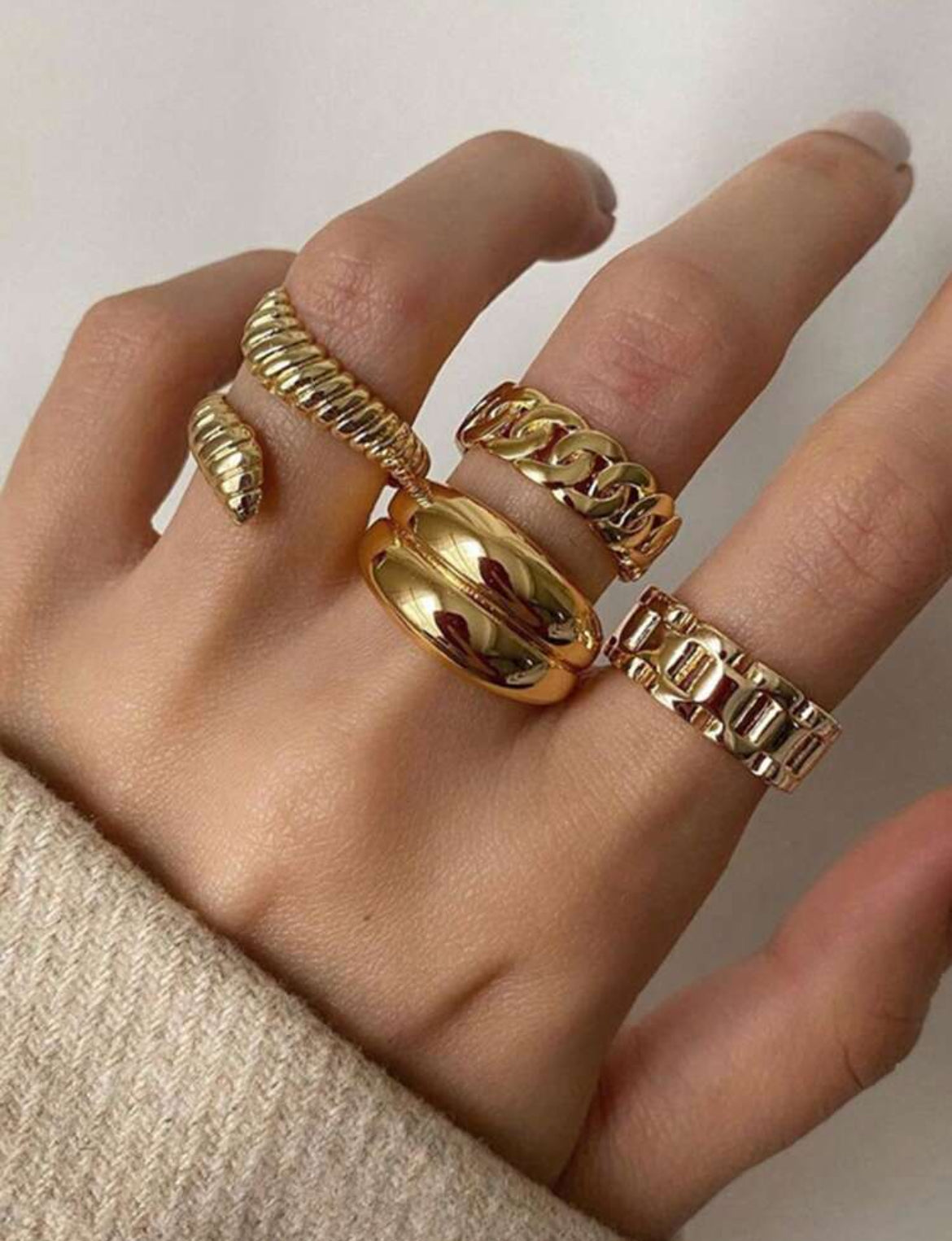 Ellen Rings 4pc set
