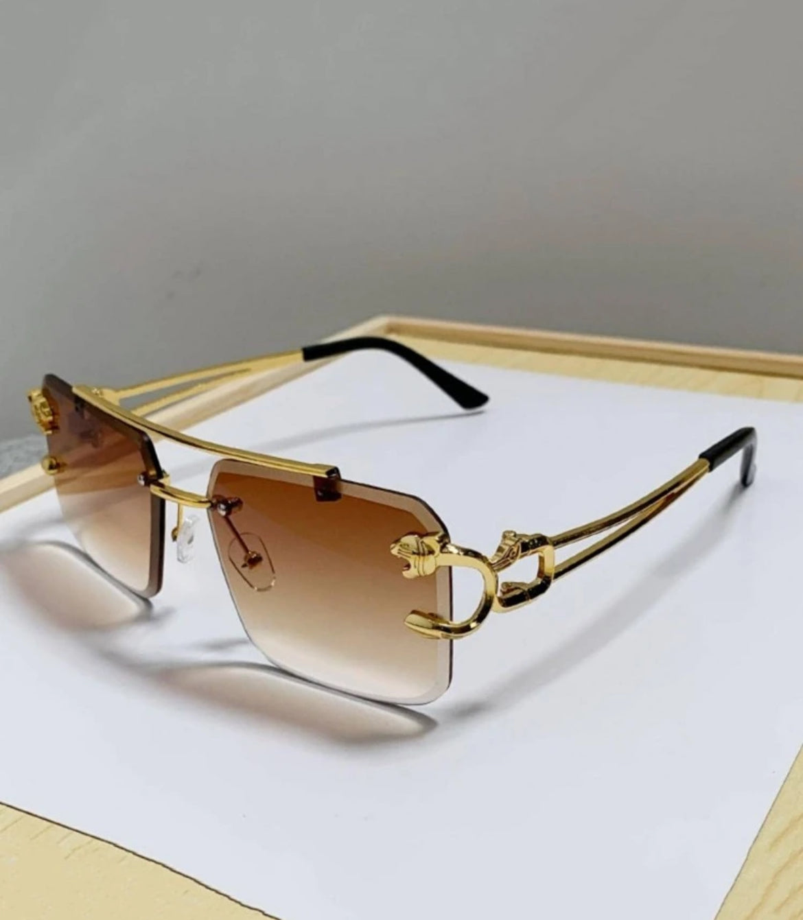 Men’s leopard rimless shades