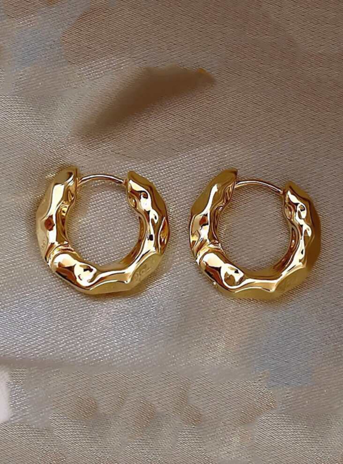 Jasmine Earring Hoops