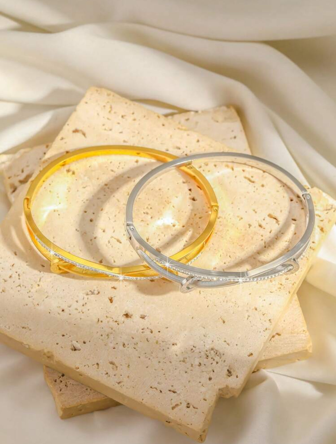 Infinity Luxury 18K Gold plated bracelet