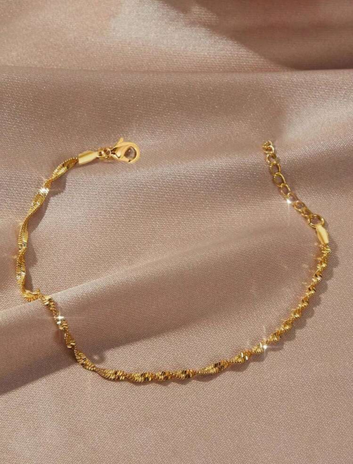 18K gold plated elegant bracelet
