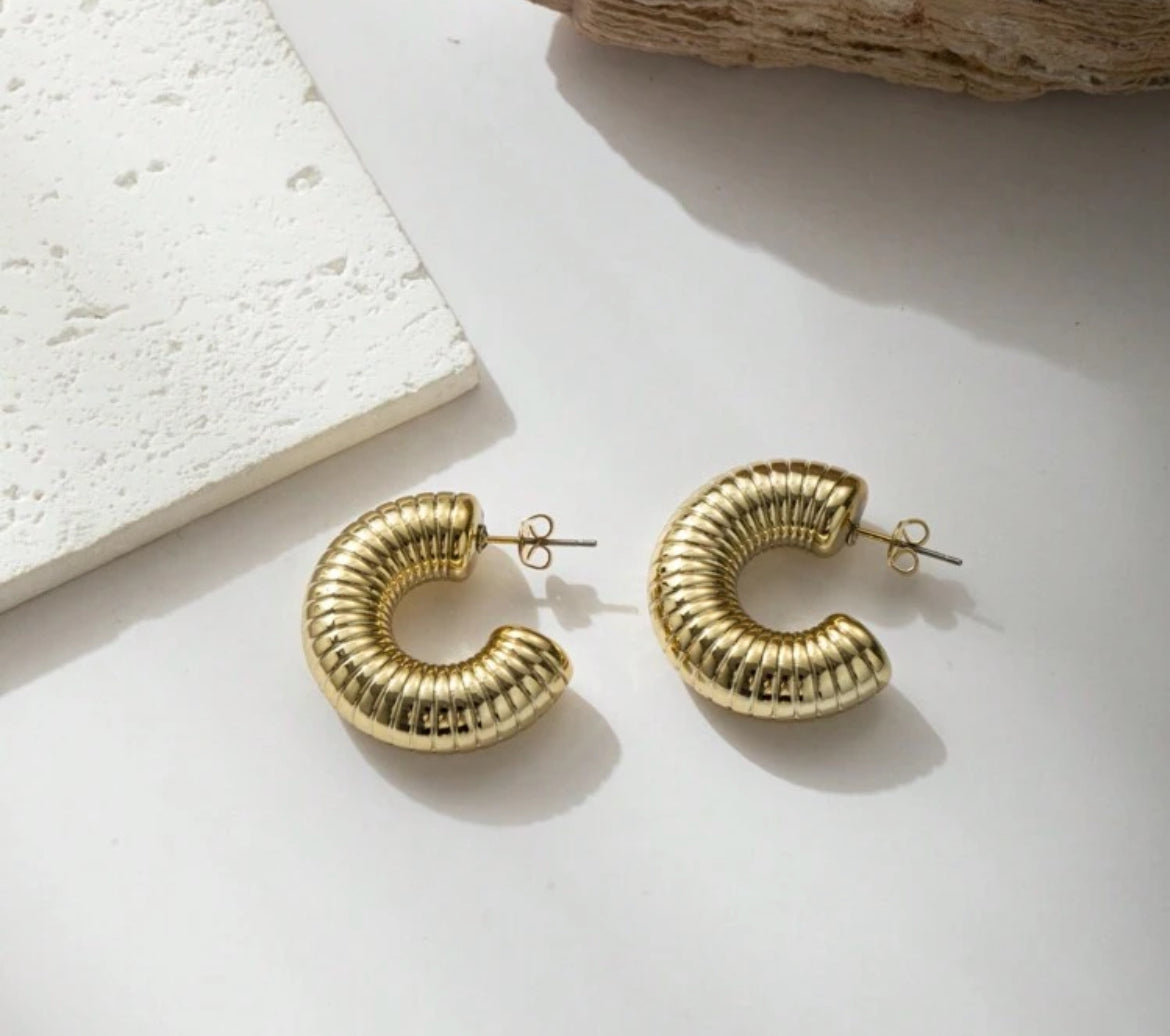 Summer babe luxury gold earrings