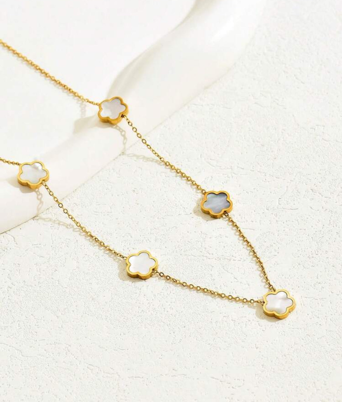 Heidi Clover Necklace