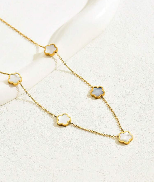 Heidi Clover Necklace