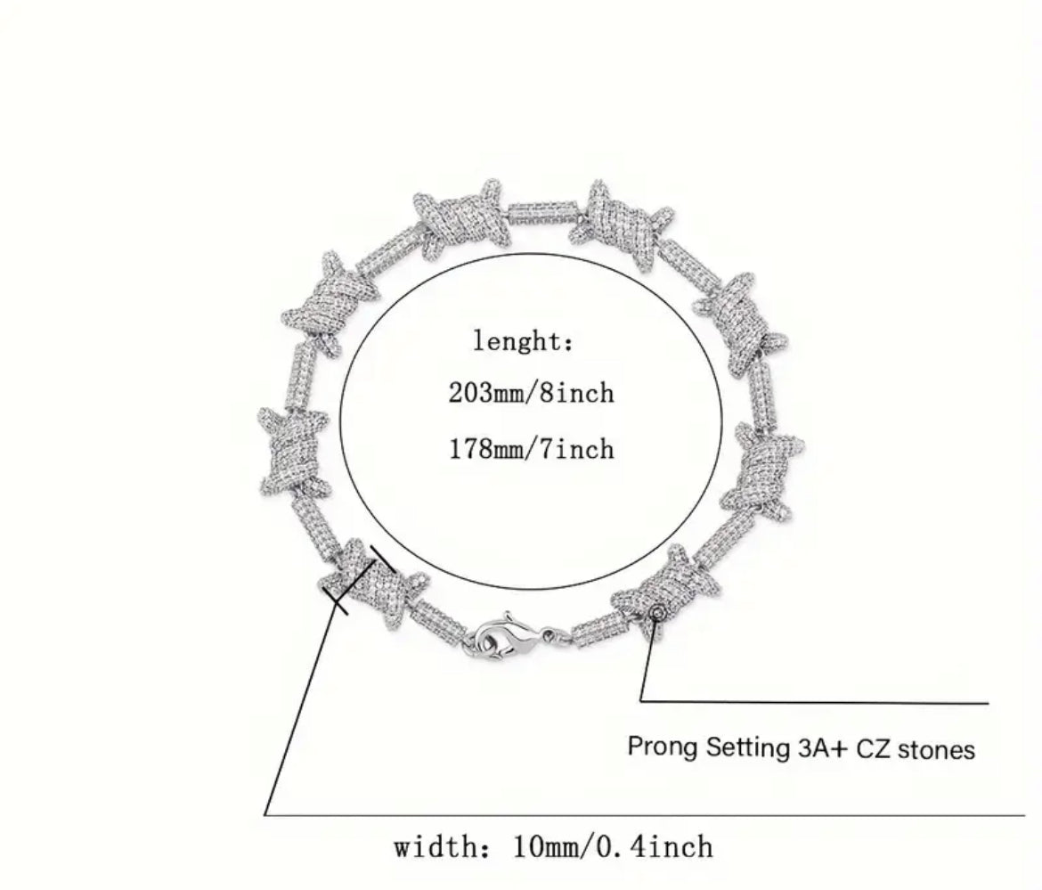 Vanté 14k gold plated bracelets