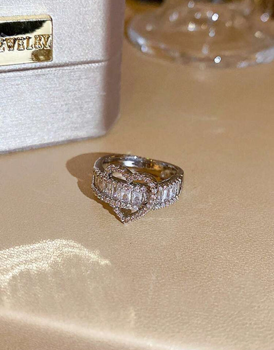 Gabby heart ring