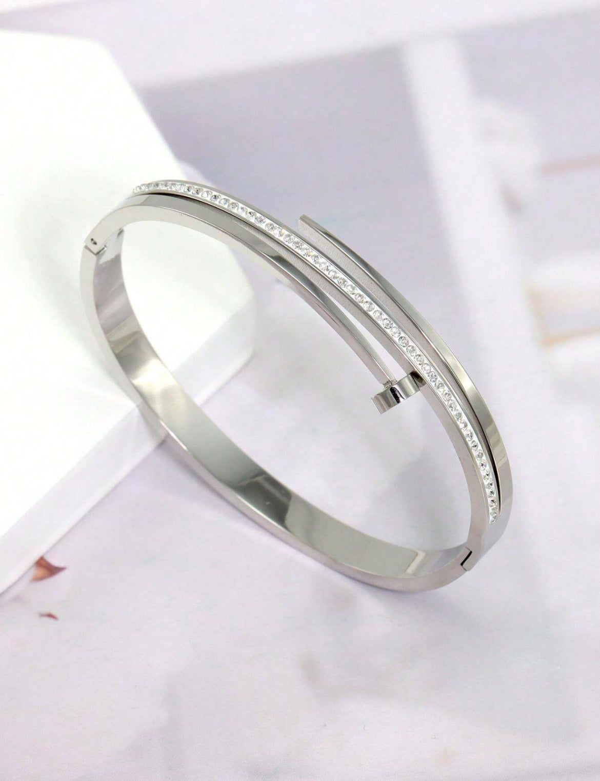 Stylish Chick stainless steel bracelet