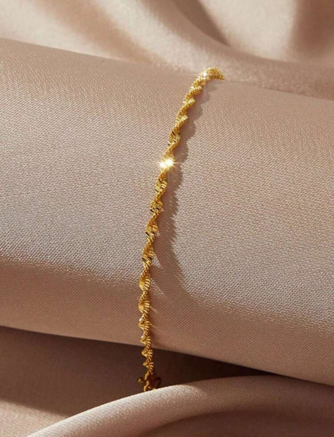 18K gold plated elegant bracelet