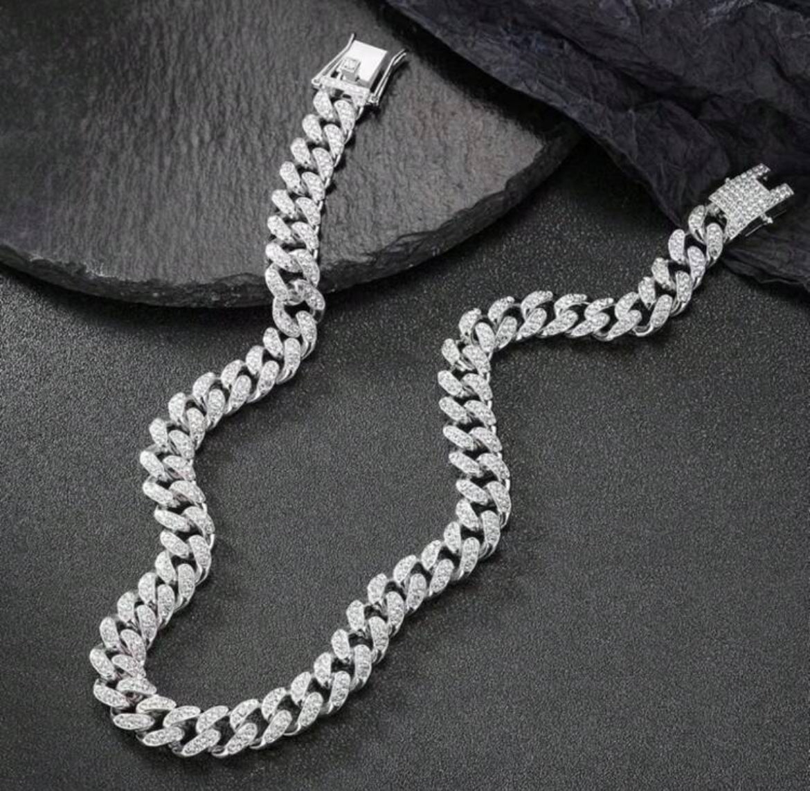 Light luxury Unisex icy chain