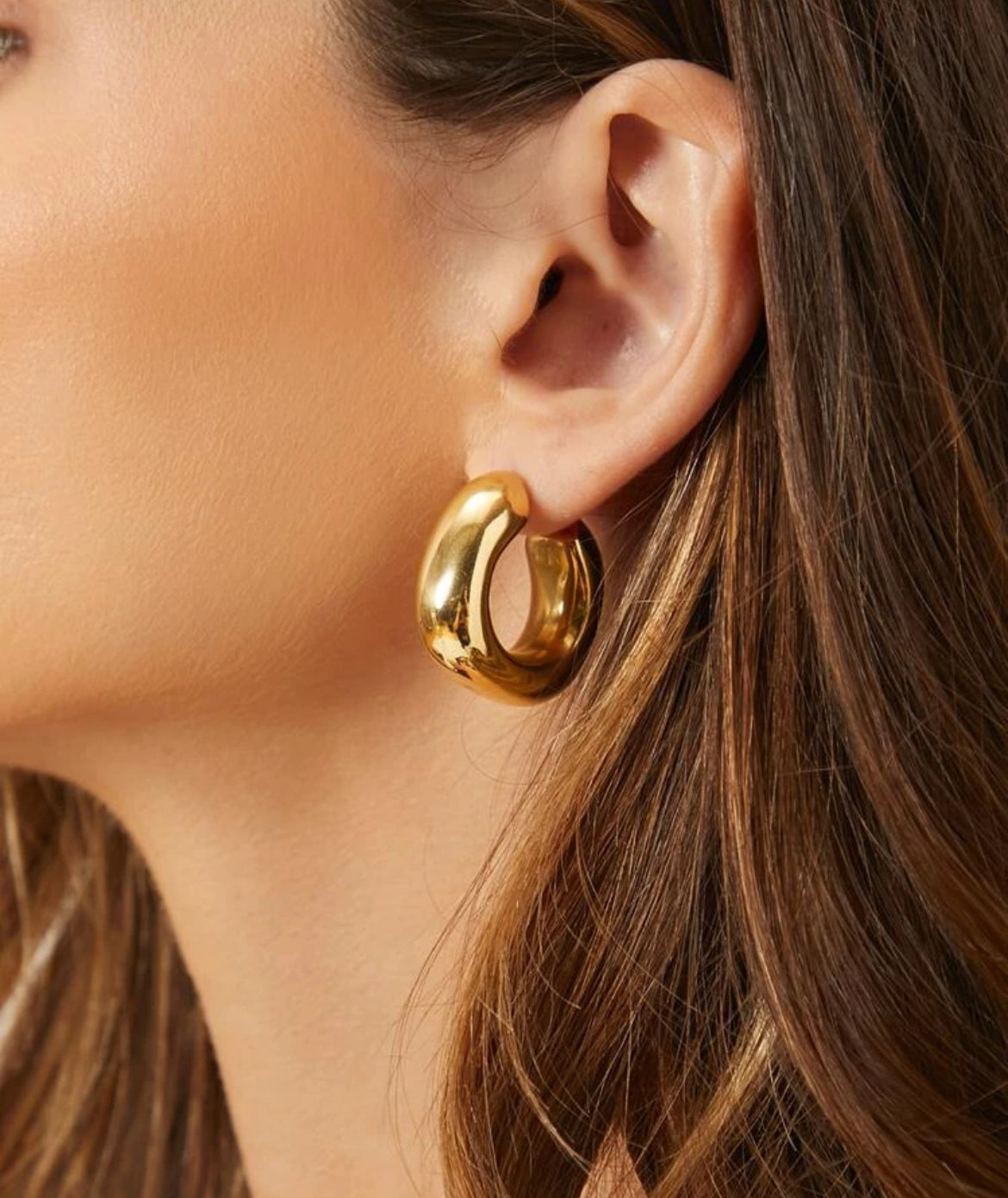Prim Quality Hoop Earrings