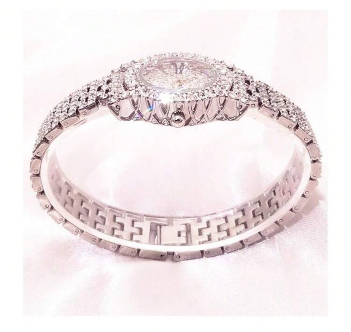 Luxury Elegant Women’s Watch