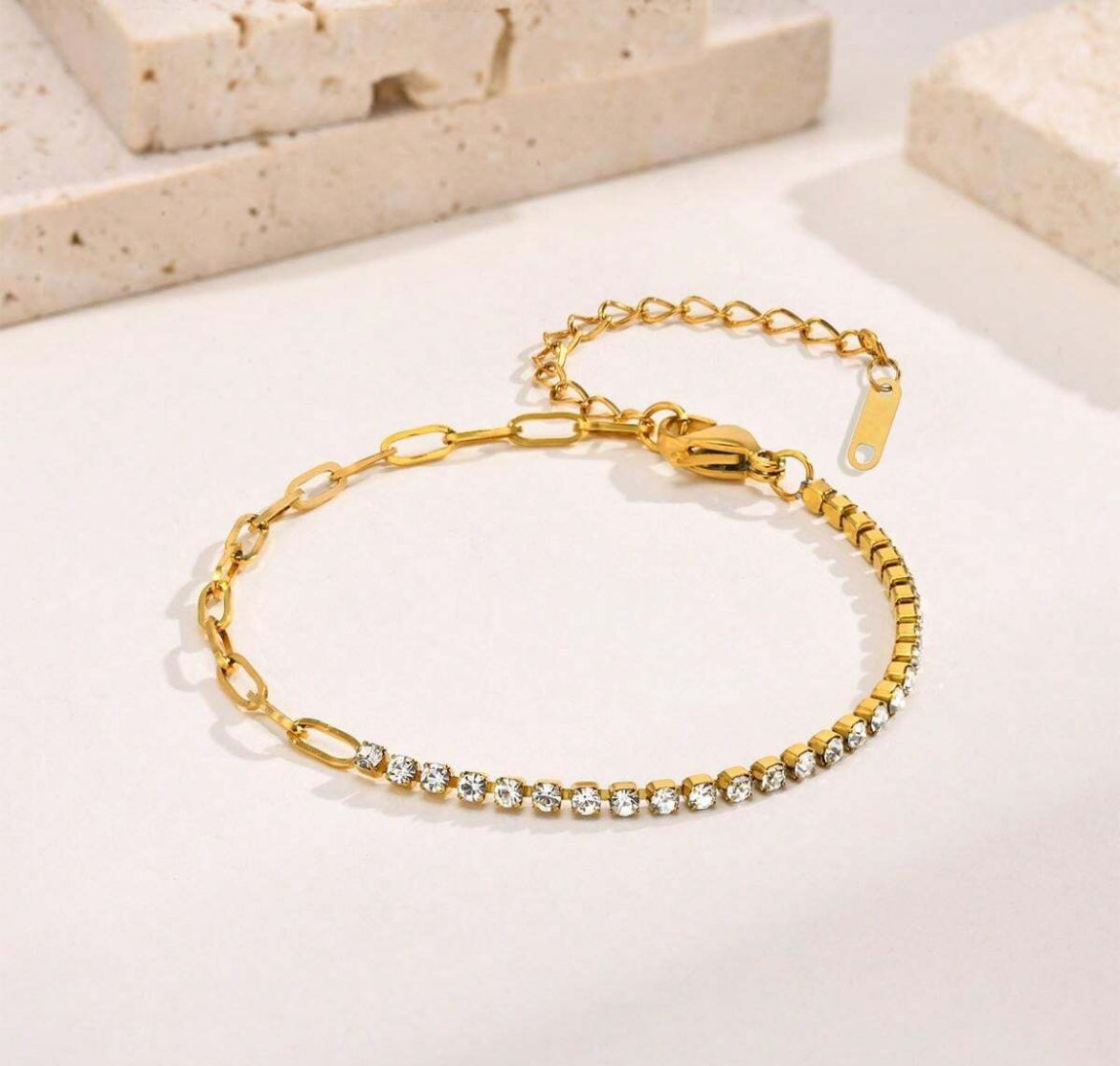 18K gold plated Splice bracelet