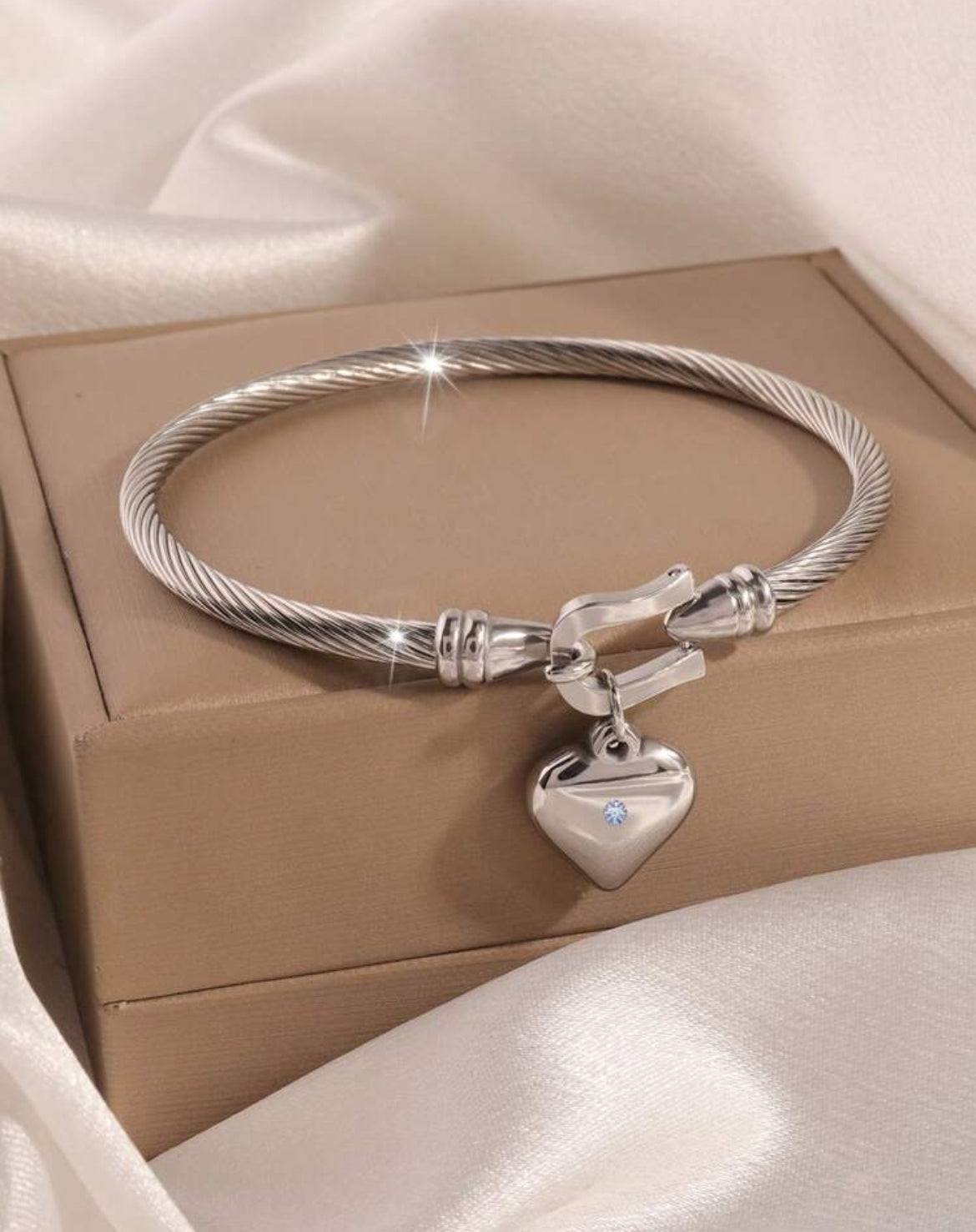 Luxury stainless steel star heart bracelet