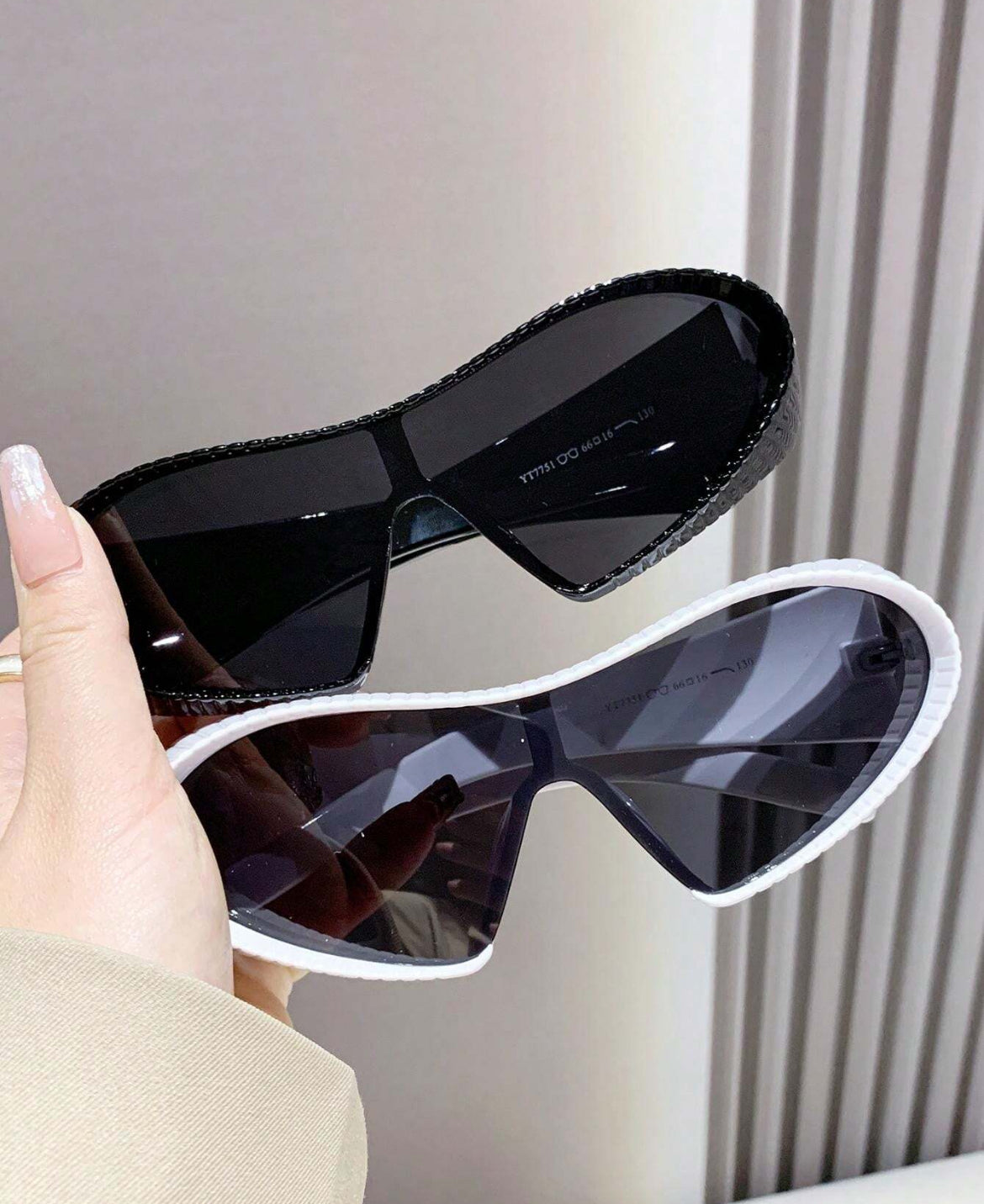 Yanky unisex oversized fashion glasses