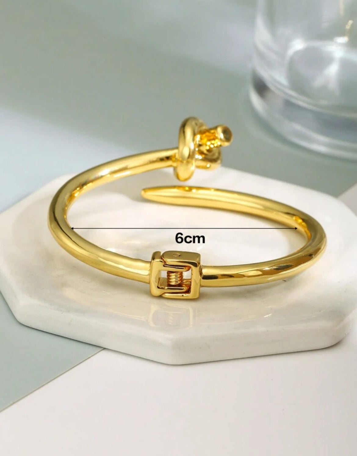 Rosaline Elegant 18k gold plated bracelet