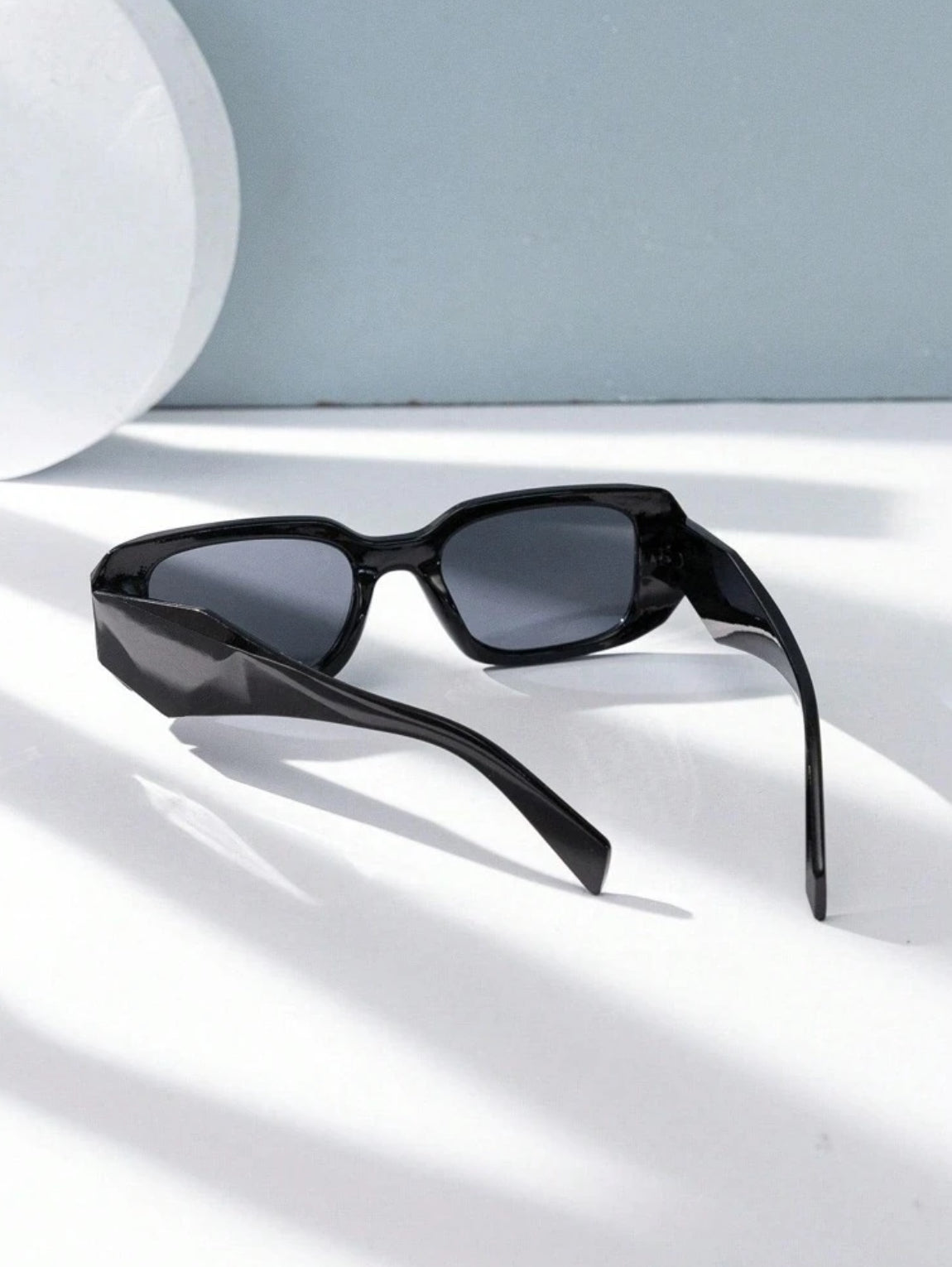 Zari Black Sunglasses